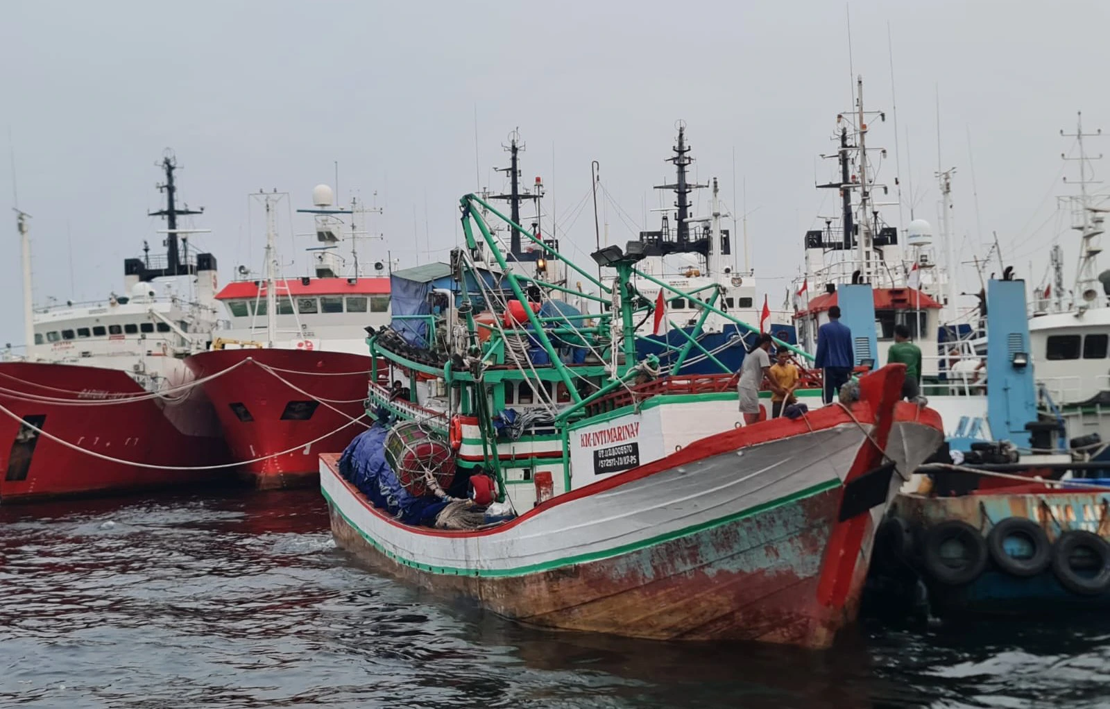 fishing ship